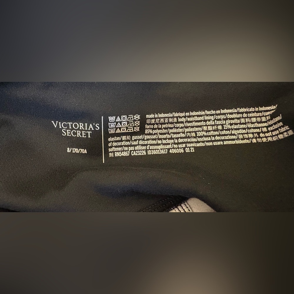 Victoria’s Secret Floral Athleisure Leggings | Yoga | | Lightweight | Medium - Picture 3 of 13